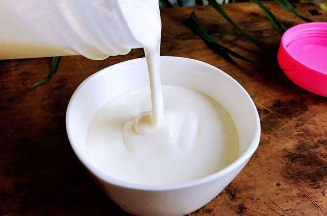 高血壓能喝酸奶嗎？喝酸奶對高血壓有好處嗎？ 